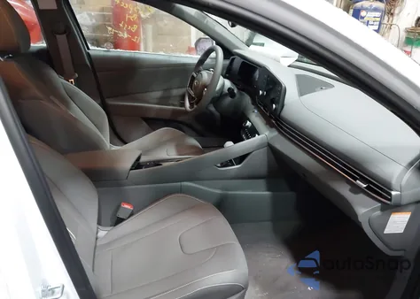 2026 Hyundai Elantra Hybrid Blue from USA, damaged, VIN KMHLM4DJ3TU185102